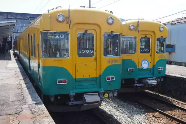 「スイッチバック2回／県都は素通り／残っているのが奇跡!? ナゾの「激レア特急」が面白すぎる！ 存続には黄信号」の画像