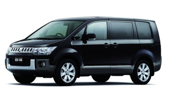 「19年目の車」がなぜいま爆売れ!? まさかの過去最多販売を更新 三菱デリカD：5「転機は7年前でした」