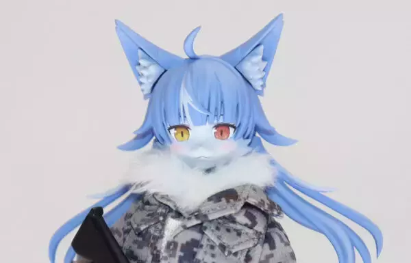 「おまねこ」ついにプラモ化！ “オスなのに胸がある”特徴も徹底再現「けもプラ」の本気を見た