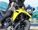 「「万人ウケするのコレ？」→まさかの爆売れバイクに！ 鳥みたいなデザインのスズキ「Vストローム」は何がいいのか？」の画像1