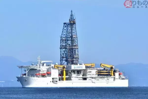 「高さ130mの巨大船」やぐらから捉えた“大パノラマ”が公開 30階建て超高層ビルに匹敵