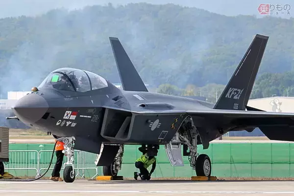「「まだ本気出してない？」韓国オリジナル戦闘機「KF-21」初デモ飛行が迫力に欠けたワケ メーカーに直撃」の画像
