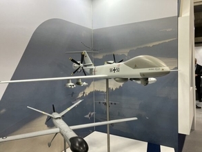 雲の上から「敵の潜水艦を発見」できる!? ドイツが導入する「日本と同じ無人機」の使いみち 対潜戦が一変か？