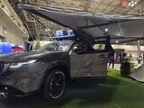 「車中泊仕様の新型「CX-5」になぜ風呂が!? 異彩を放つマツダの展示、地元広島アピールの妙」の画像1
