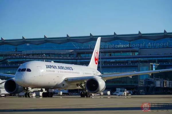 JAL、まさかの“月への宅配便”開始へ！ 航空会社が世界初、一体何を？ その壮大すぎる目的とは