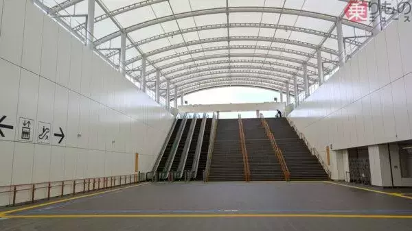 「本数が7割も減った「地下鉄の新駅」今どうなっている？ “祭りの後”の様子を見てきた 大多数の乗客は「1駅手前」で下車」の画像