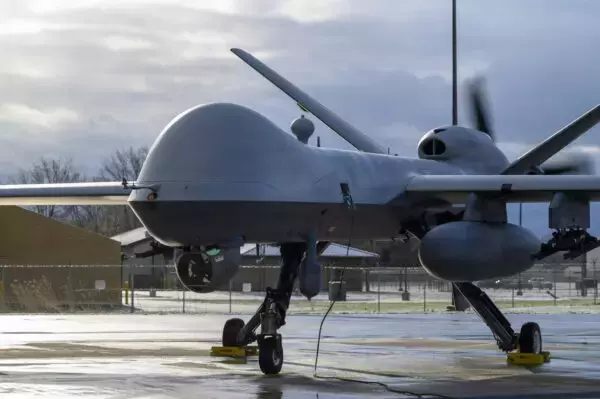 厄介な自爆ドローンを低コストで撃ち落とすには？ UAV「リーパー」×簡易ミサイルの“新たな使い方” 米空軍が試験