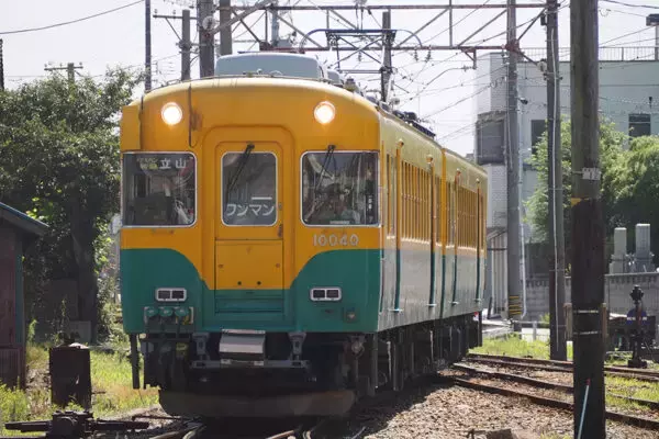 「“廃止検討”だった路線に「ノンストップ快特」新設 「異色すぎる名物特急」も“走らせます” 富山地鉄「攻めのダイヤ改正」の全貌」の画像