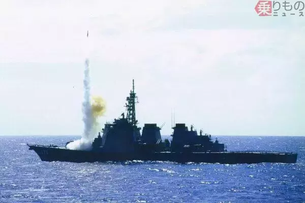 護衛艦「ちょうかい」射程1600kmの巡航ミサイル発射に成功！ ただ本命は別にあり？「トマホーク追加購入なし」の真意