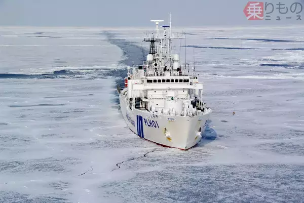 「間もなくサヨナラ！ 最古参巡視船「そうや」の半世紀 先代は有名な南極観測船 なぜ船名の表記が変わった？」の画像