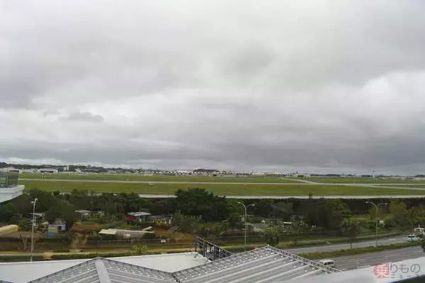 「嘉手納基地「今日は航空機飛ばしません」なぜ？ 理由が生活感MAXだった件 普段は常に発着状態」の画像