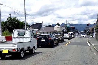 富士山麓の「交通の要衝」渋滞改善なるか 拡幅計画進む国道138号で、まずは交差点改良