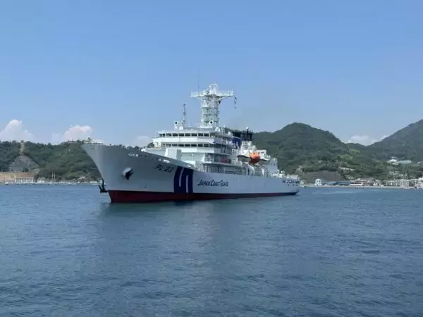 海保 研究センター内の除草に「メェざましい成果を残した」隊員を派遣！ 騒音がないうえにエコ