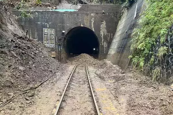 「札幌‐函館の大動脈」10日全線再開へ 大雨被災の室蘭本線が復旧 迂回特急は追加運転