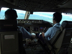 民間機のような見た目だけど実は自衛隊所属？ 政府要人や皇族が乗る「日本の政府専用機」どんな特徴が