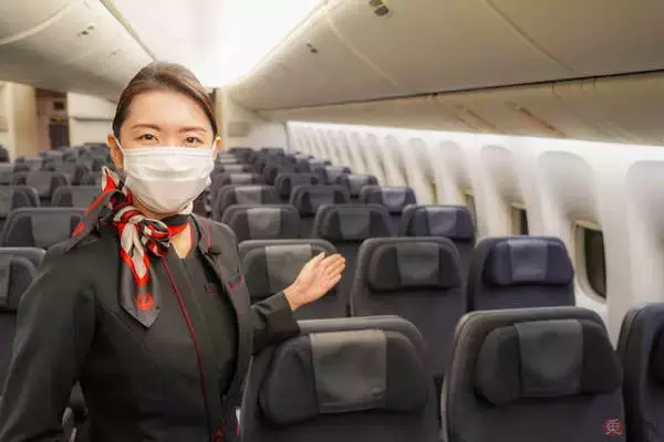 「なにが世界一？ JAL「気前良すぎるエコノミークラス」誕生秘話 いかにも日本人な工夫も」の画像
