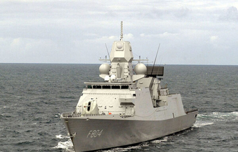 中国軍がオランダ艦の通過を「不法侵入」と猛抗議！ 警告する動画を公式公開 国際的な係争続く海域