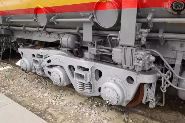 「ディーゼル機関車？弱すぎる 世界最強「ガスタービン機関車」が短命だった理由 パワーはバケモノ級」の画像