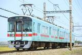 「昭和の電車は「◇」令和は「＜」!? 懐かしの“ひし形”が激減した納得の理由 見た目古くても屋根上だけ進化している場合も」の画像2