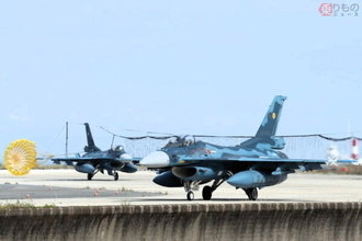 福岡に「米軍の最強戦闘機」が複数来た！ 沖縄からも懐かしい機体が飛来の予定