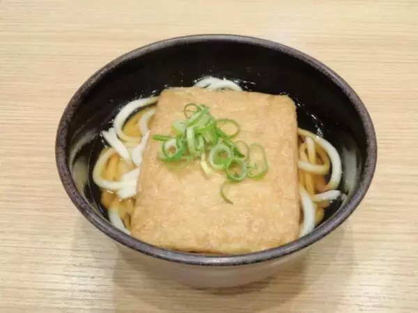 駅で食べるなら「そば」or「うどん」最終決着!? 「東のつゆはうどんに合わない」 うどん派“3割”の意外な地域も明らかに！