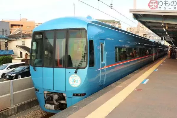 小田急線内を「6時間45分」もかけて走行！ 車内から“全形式の電車ウォッチング”を楽しむ異色の列車に乗ってみた