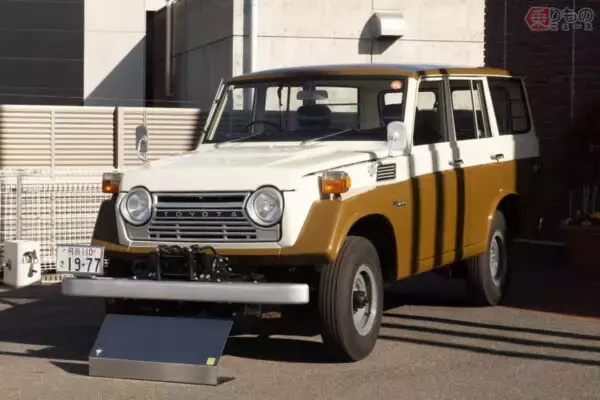 「奈良の新名所!?「高市スープラ」今も混雑してる？ 首相就任から2か月―現地で確かめた」の画像