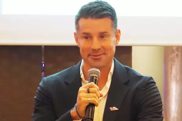 「マイル修行僧」なんていつ出てきた？ 創業100年の米航空大手が生んだ2つの「世界初」 札束積んでも届かなかった世界とは？