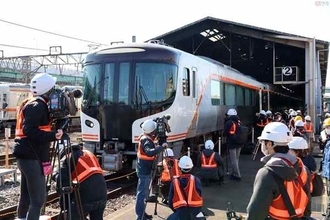 「モハに給油」の違和感が物語る―進化する「鉄道」 燃料の20％は別のもの