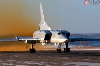 ロシア軍の爆撃機Tu-22M3 ついに70％消耗!? 稼働機が10機未満の根拠とは 本当に攻撃は減っている？