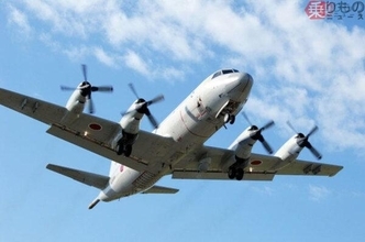 「怪しすぎるロシア軍艦」が日本に超接近！ 船体は錆びだらけ 自衛隊機が上空から撮影した画像が公開