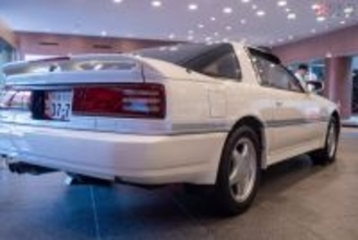 高市首相が20年愛した「傑作スポーツカー」愛知県に来た！ フルレストアで蘇った圧倒的オーラ 展示まもなく終了か？