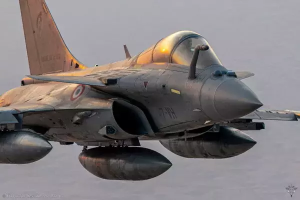ウクライナ空軍の“切り札”になるか 仏戦闘機「ラファール」16機導入を決定 2026年中には訓練開始へ