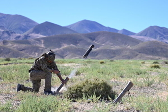 ドローンから自爆ドローンを発射!? 米海兵隊の秘策「親機×子機」連携が示す“戦術の劇的変化”