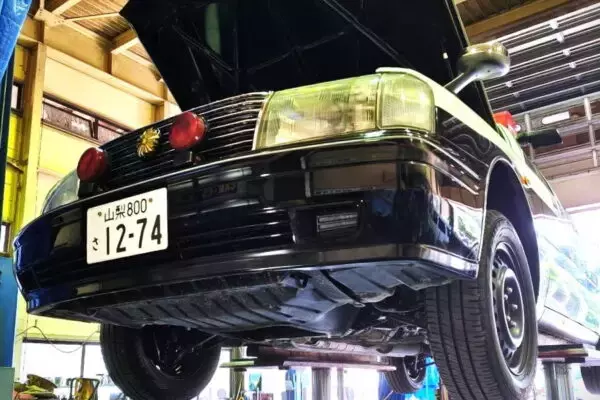 「走行中に異音」で心配されていた激レアパトカー「早期退院になりそうです」 県警が無事を報告！ 走り続けて26年 原因はなんだったの？