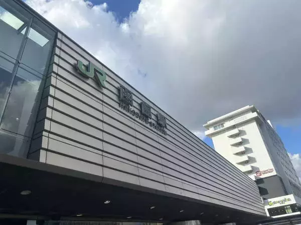 「これ660円！？」 函館の“駅弁界のダークホース”がブッ飛びすぎていた件 あまりの背徳感に「兵器だろ、もう…」