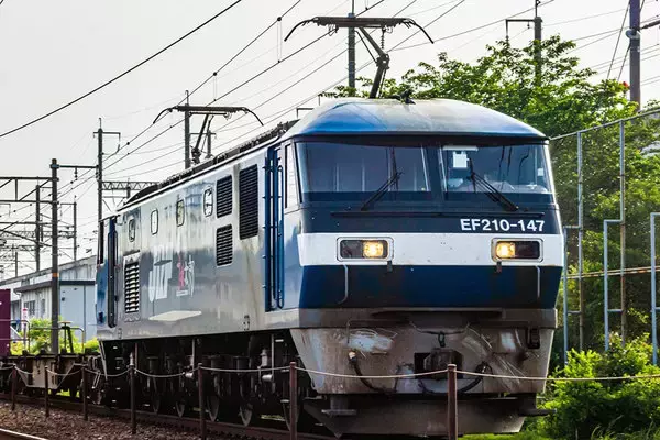 JR貨物が“この期に及んでも”業績低迷の理由 鉄道こそ救世主「2024年問題」目前 起死回生の秘策とは
