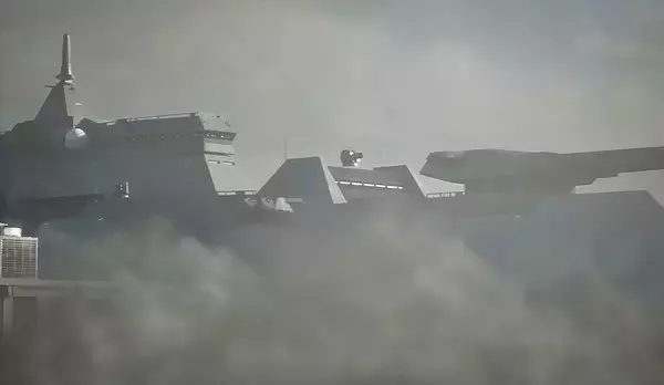 史上最大の軍艦より135ｍもデカい!? 旧海軍「大和」を凌ぐ『エースコンバット8』の新ボス「陸上戦艦」の衝撃スペックとは