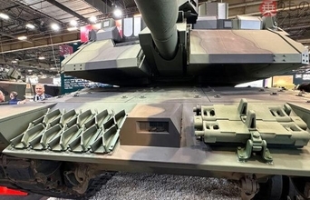 イタリア次期戦車は“戦車を超えたなにか”になる？ ドイツ「次世代パンター」ベースの新型戦車構想を公開 描く未来像とは
