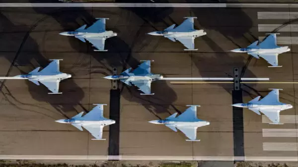 「性能で劣る「グリペン」なぜ急浮上？ カナダの「F-35本命状態」を狂わせた“国民感情の悪化”とは」の画像