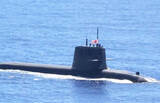 「海自潜水艦の魚雷が「船尾を吹き飛ばす！」標的艦のすぐ真下でとてつもない水柱！ 太平洋での“実弾演習” 動画が公開」の画像1