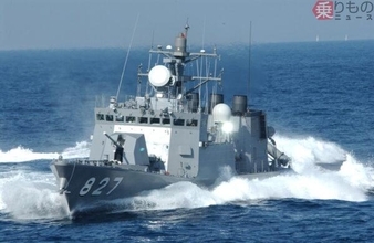 北海道沖に全長200m超えの「巨大なロシア軍艦」出現！異様な外観を自衛隊が捉える 日本の「目と鼻の先」を航行