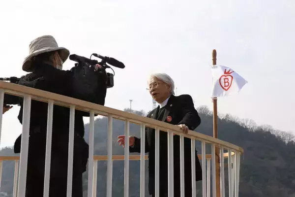 「不細工な船ですが」…ナカ入ったら“スゴすぎる!!” 「豪華寝台列車」さながらの内装の船が登場 どこで乗れる？