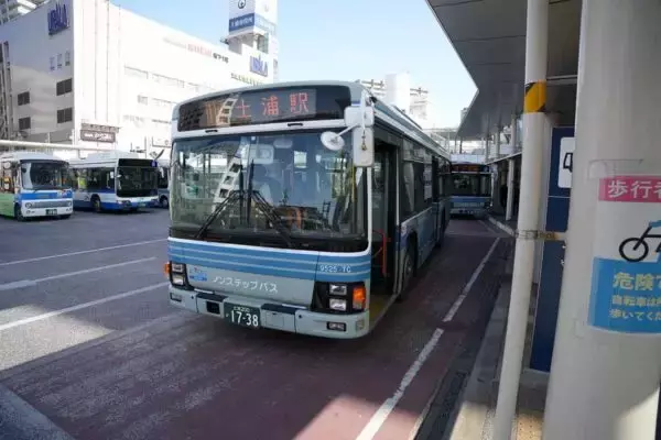 つくばエクスプレス「延伸区間」は需要ある？ いま走るのは路線バス 乗って見えた実態