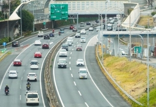 「厳罰化しろ！」怒りの声殺到！ NEXCOが公開した“あまりに悪質な運転”戦慄のシーン公開にSNS「呆れました」