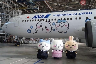 ANA、ついに話題沸騰の「ちいかわジェット」全貌公開！ 機内も“ちいかわまみれ”！ 明日ファン待望の就航
