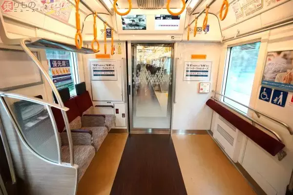「「京王ライナー」に“世界初”の車両が登場 最新編成からの新機軸とは 実はちょいちょい進化してる！」の画像
