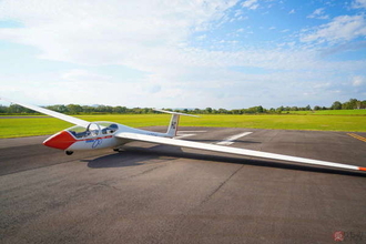 え、その速度でなんで上昇!? 無動力で数時間飛行 北海道でのグライダー体験が凄すぎた！