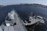 「巨大な護衛艦も港ではちゃんと動けない!? 陰ながら海上の防衛を支えている船たちとは？」の画像1
