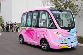 ここで乗れるぞ「自律運行バス」 国内初の定常運行開始 羽田イノベーションシティ